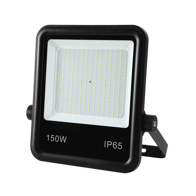 150W表面は屋外LEDのフラッドライトを22500内腔の高性能Ip65の保護取付けた